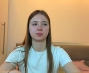 nicolecollard is a  year old female webcam sex model.
