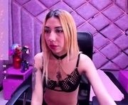alessiaa_clark_ is a  year old female webcam sex model.