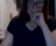 kissandvibe is a  year old female webcam sex model.