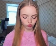 sweet_tasteee is a 18 year old female webcam sex model.