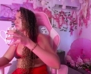 odette_ornela is a 18 year old female webcam sex model.