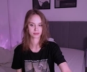 lunaaa_amour is a 22 year old female webcam sex model.