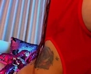 evagomez is a 33 year old female webcam sex model.
