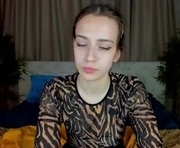 belle_wa1ker is a 18 year old female webcam sex model.