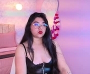 mailyn_rose is a  year old female webcam sex model.