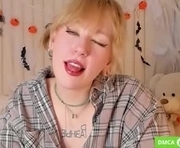 rachelcaart is a 25 year old female webcam sex model.