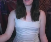 average_girl222 is a 24 year old female webcam sex model.