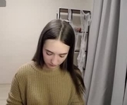 linda_slamm is a 18 year old female webcam sex model.