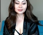 batari_giya is a 37 year old female webcam sex model.
