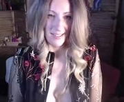 victorialotus is a 33 year old female webcam sex model.