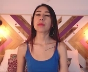 sophiaa_payton is a 20 year old female webcam sex model.