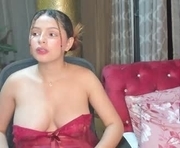selenagomz is a 20 year old female webcam sex model.