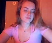 moviestar_ is a 99 year old female webcam sex model.