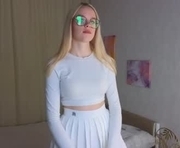 ottiliechambless is a 18 year old female webcam sex model.