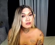 diana_hugex is a  year old shemale webcam sex model.