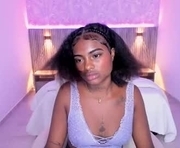 naomy_palmer is a 18 year old female webcam sex model.