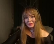 zanuaa is a 99 year old female webcam sex model.