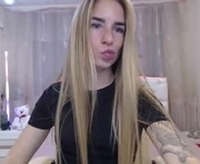 laymablast is a 20 year old female webcam sex model.