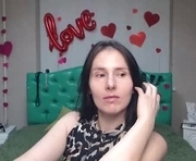 karinaswann is a 34 year old female webcam sex model.