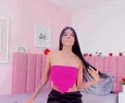little_saray_18 is a  year old female webcam sex model.