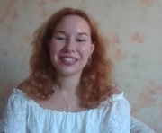 pearlshade is a  year old female webcam sex model.