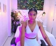 melii_ebony is a 18 year old female webcam sex model.