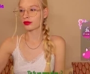 esty_siela is a 19 year old female webcam sex model.