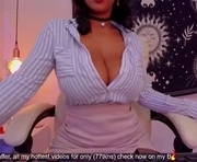 anahi_ryan is a 99 year old female webcam sex model.