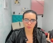deboramiilf is a 42 year old female webcam sex model.