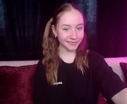 sindiwatsoon is a 20 year old female webcam sex model.