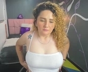 lilibell_ is a 34 year old female webcam sex model.