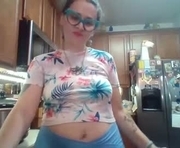 emberskies is a 37 year old female webcam sex model.