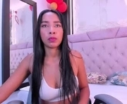 emma_lorense is a 23 year old female webcam sex model.