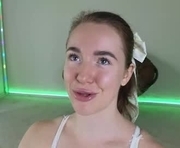 _tinatastic__ is a  year old female webcam sex model.