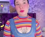 dane_18 is a 20 year old female webcam sex model.
