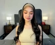 candiceferragamo is a  year old shemale webcam sex model.