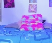 gisele_gigi is a  year old female webcam sex model.