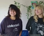 torri_sting is a 23 year old couple webcam sex model.
