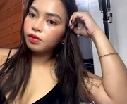im_ellayourbaby is a  year old female webcam sex model.