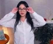 odellacure is a 18 year old female webcam sex model.