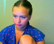 _peony_amazing1jess is a 19 year old female webcam sex model.