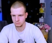 jasper_deeper is a  year old couple webcam sex model.