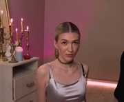 delcieodoherty is a 19 year old female webcam sex model.