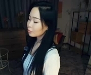 janet_harris is a 18 year old female webcam sex model.