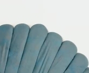 daphneblunt is a 28 year old female webcam sex model.