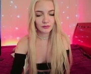 cute_chus is a 20 year old female webcam sex model.