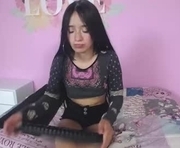 kandance_mills is a 18 year old female webcam sex model.