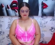 eliah_motola is a 32 year old female webcam sex model.