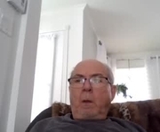 bernard1102 is a  year old male webcam sex model.