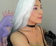 alaia_love77 is a  year old female webcam sex model.